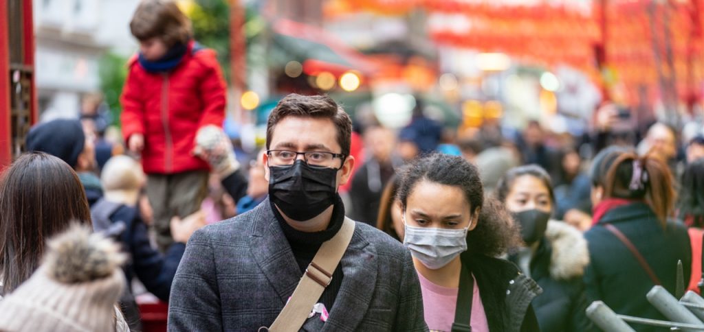 Masked crowd in London, Coronavirus