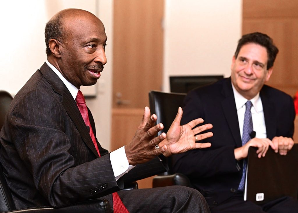 Ken Frazier, 2022 Fordham-Stein Prize awardee, with Dean Matthew Diller at fireside chat with students